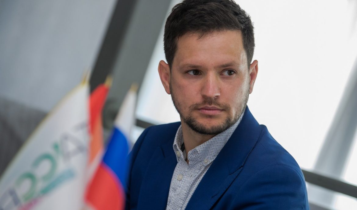 Депутат от Партии Роста предложил варианты решения проблем с логистикой, возникших из-за санкций