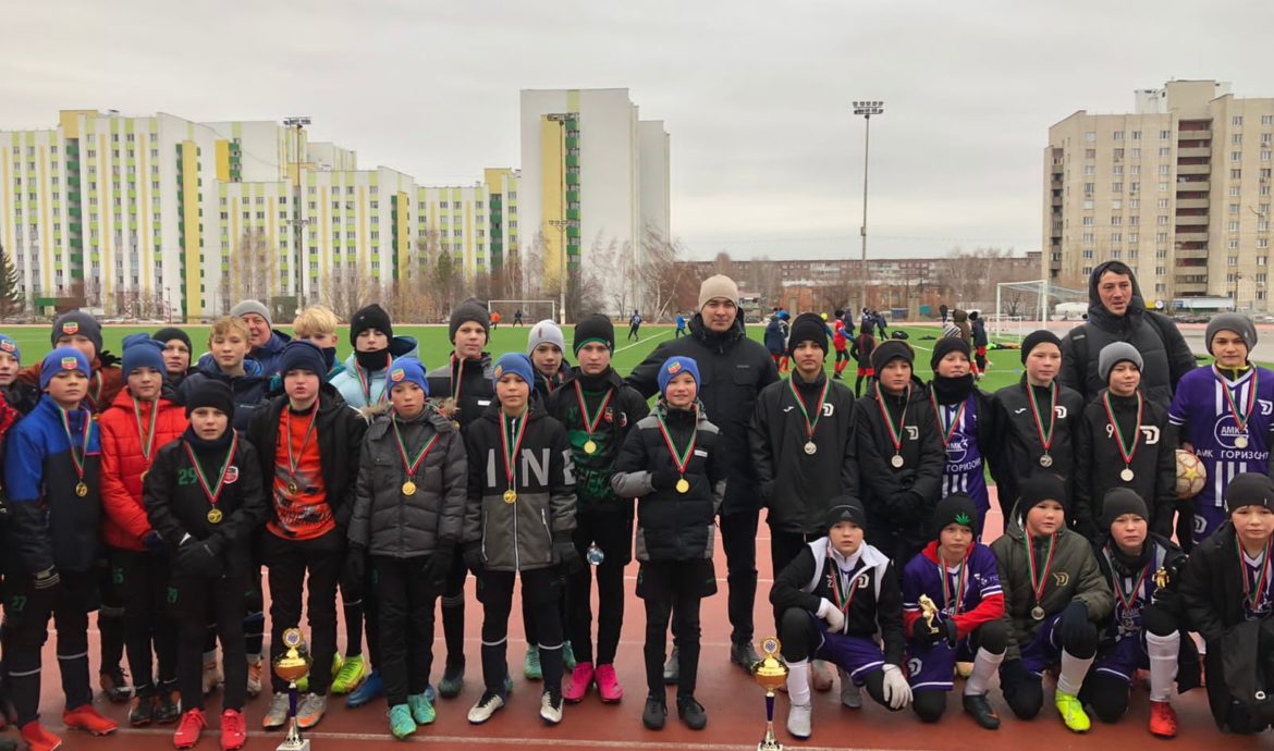 Члены Партии Роста организовали Всероссийский детский турнир по футболу